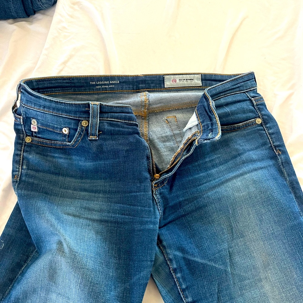 7 for all mankind . Skinny jeans . In good condition. Size 29
